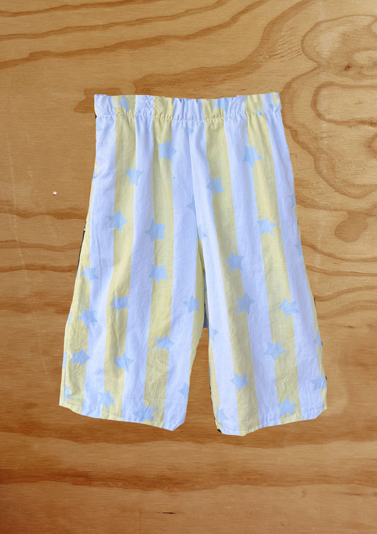 White and lemon stripe with blue star pant  Size / Age: 5