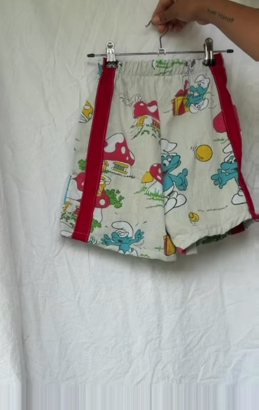 Vintage 60s Smurf short  Size / Age: 7