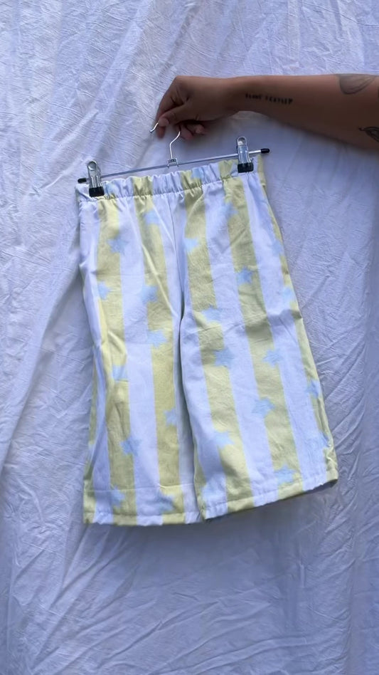 White and lemon stripe with blue star pant  Size / Age: 5