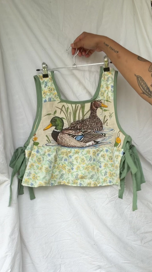 Vintage duck apron top Size 9-10