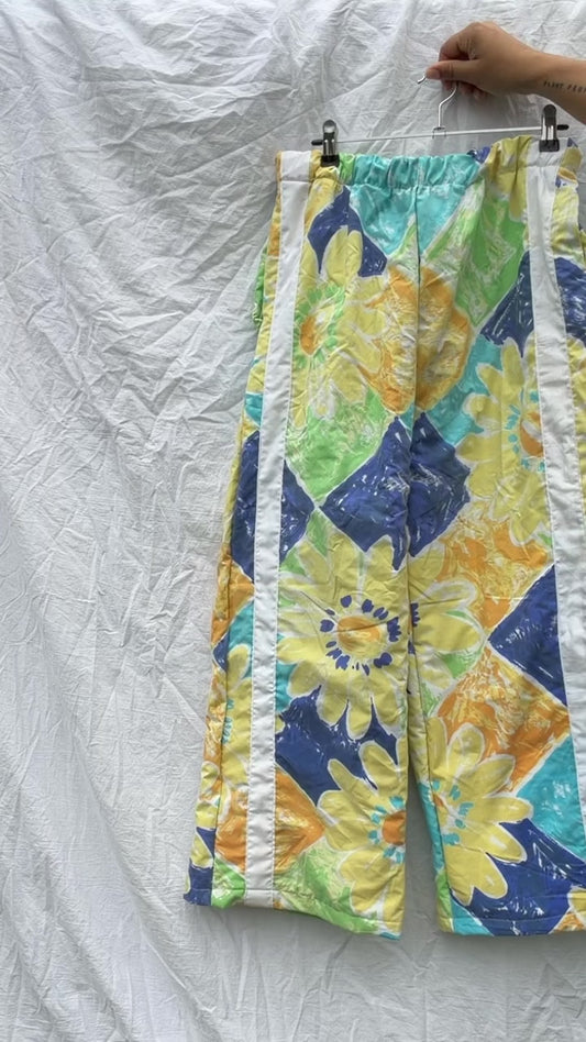 Vintage paint pant with sport stripe Size M