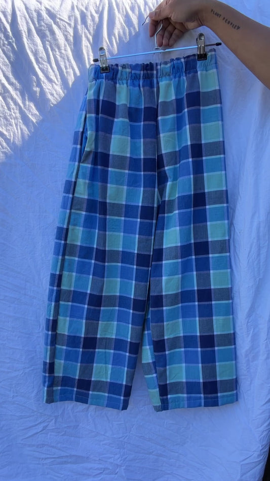 Blue check print pant  Size / Age: 11-12