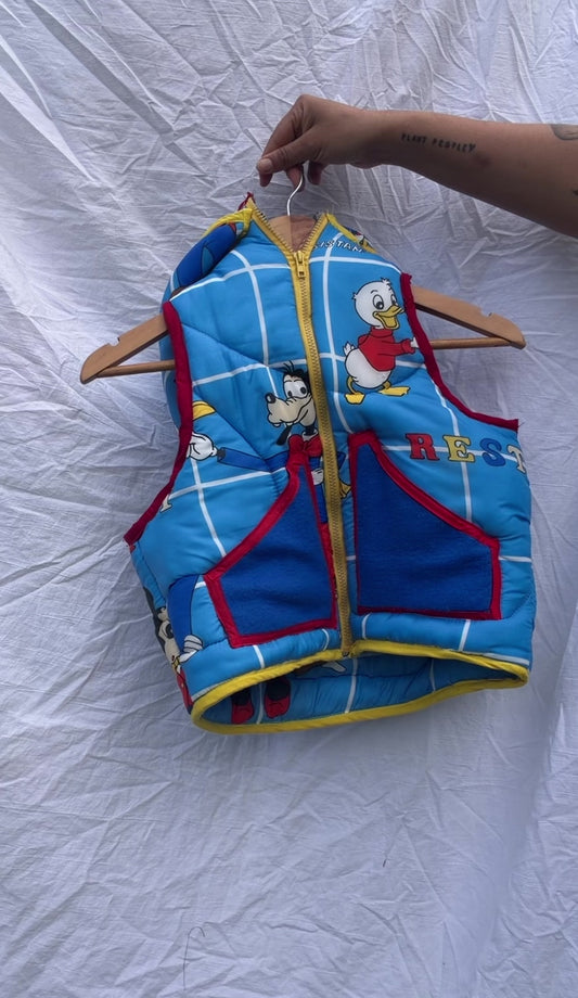 Vintage 1960s Disney Quilted zip up hooded vest / Age: 6-7